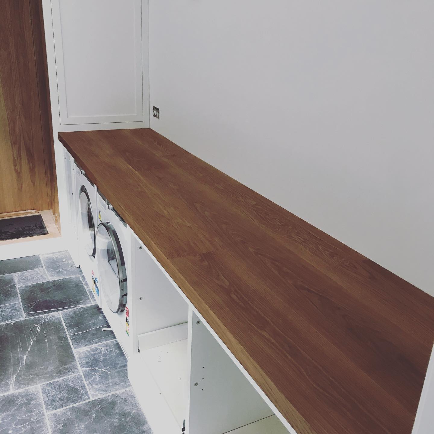 Newly installed American Oak Bench top. 

#solidtimber, americanoakbenchtops